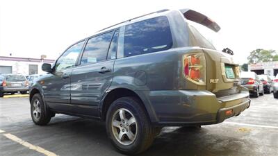 2007 Honda Pilot EX-L w/DVD EX-L 4dr SUV   - Photo 6 - Elgin, IL 60120