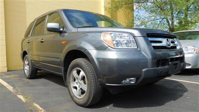 2007 Honda Pilot EX-L w/DVD EX-L 4dr SUV   - Photo 3 - Elgin, IL 60120