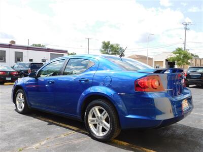 2012 Dodge Avenger SXT   - Photo 11 - Elgin, IL 60120