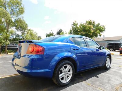 2012 Dodge Avenger SXT   - Photo 4 - Elgin, IL 60120