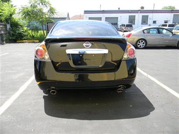 2007 Nissan Altima 2.5 S   - Photo 8 - Elgin, IL 60120