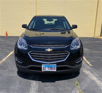 2017 Chevrolet Equinox LS   - Photo 8 - Elgin, IL 60120