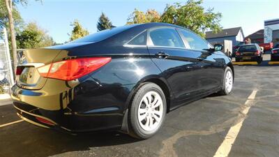 2013 Hyundai SONATA GLS   - Photo 5 - Elgin, IL 60120