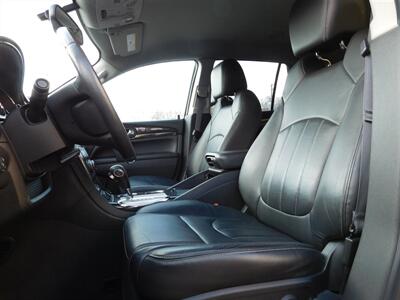 2015 Buick Enclave Leather   - Photo 12 - Elgin, IL 60120