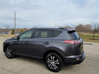 2016 Toyota RAV4 LE   - Photo 7 - Elgin, IL 60120