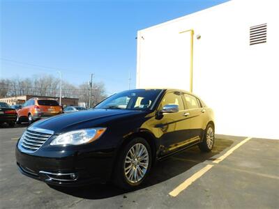 2012 Chrysler 200 Limited   - Photo 1 - Elgin, IL 60120