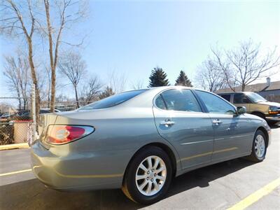 2002 Lexus ES 300   - Photo 5 - Elgin, IL 60120