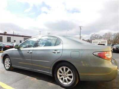 2002 Lexus ES 300   - Photo 7 - Elgin, IL 60120