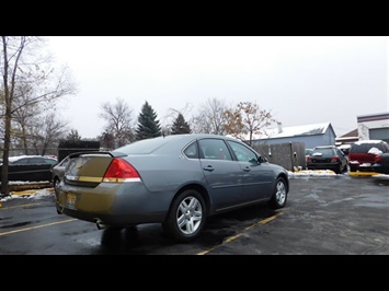 2007 Chevrolet Impala LT   - Photo 5 - Elgin, IL 60120