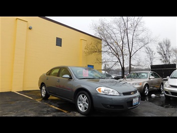 2007 Chevrolet Impala LT   - Photo 3 - Elgin, IL 60120