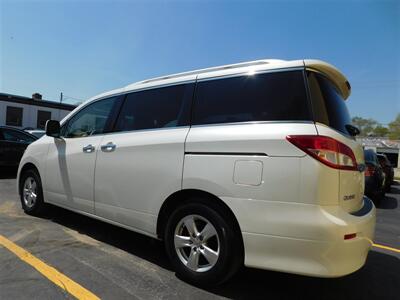 2014 Nissan Quest 3.5 SV   - Photo 7 - Elgin, IL 60120