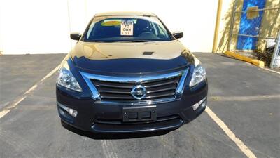 2014 Nissan Altima 2.5 S   - Photo 2 - Elgin, IL 60120