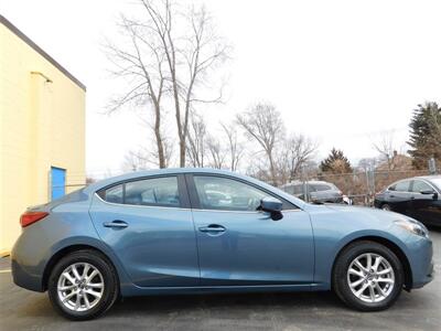 2014 Mazda Mazda3 i Touring   - Photo 4 - Elgin, IL 60120