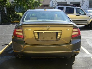 2007 Acura TL   - Photo 7 - Elgin, IL 60120