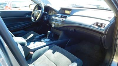 2010 Honda Accord LX   - Photo 17 - Elgin, IL 60120