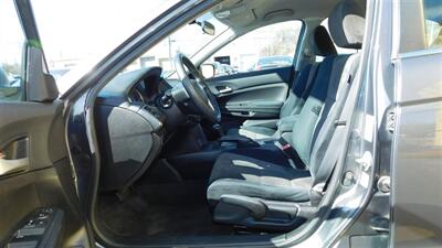 2010 Honda Accord LX   - Photo 11 - Elgin, IL 60120