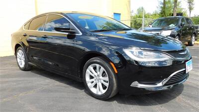 2015 Chrysler 200 Limited   - Photo 6 - Elgin, IL 60120