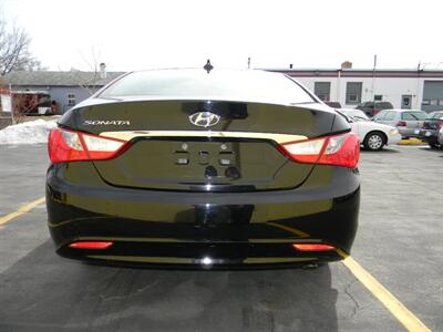 2013 Hyundai Sonata GLS   - Photo 6 - Elgin, IL 60120