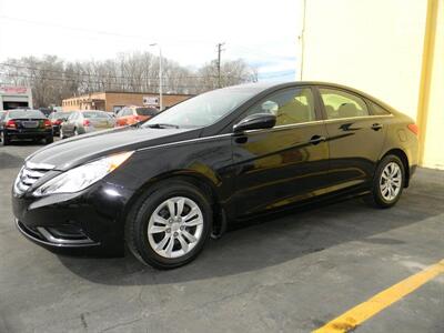 2013 Hyundai Sonata GLS   - Photo 1 - Elgin, IL 60120