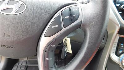 2013 Hyundai Elantra Limited   - Photo 20 - Elgin, IL 60120