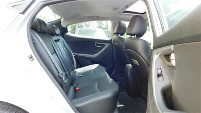 2013 Hyundai Elantra Limited   - Photo 13 - Elgin, IL 60120