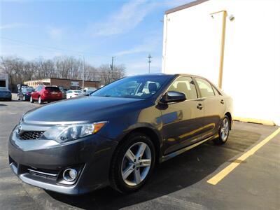 2014 Toyota Camry SE   - Photo 1 - Elgin, IL 60120