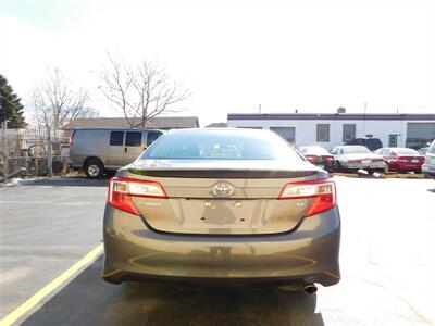 2014 Toyota Camry SE   - Photo 6 - Elgin, IL 60120