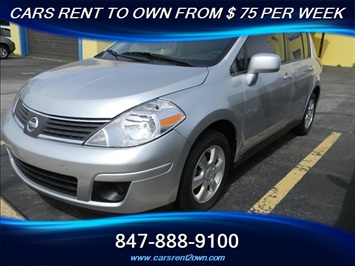 2012 Nissan Versa 1.8 SL   - Photo 2 - Elgin, IL 60120