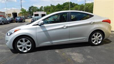 2013 Hyundai ELANTRA Limited   - Photo 9 - Elgin, IL 60120