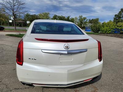 2014 Cadillac XTS Luxury Collection   - Photo 6 - Elgin, IL 60120
