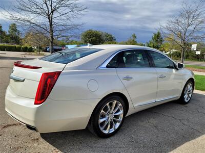 2014 Cadillac XTS Luxury Collection   - Photo 5 - Elgin, IL 60120