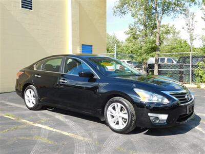 2015 Nissan Altima 2.5 S   - Photo 9 - Elgin, IL 60120