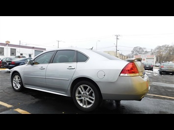 2010 Chevrolet Impala LTZ   - Photo 7 - Elgin, IL 60120