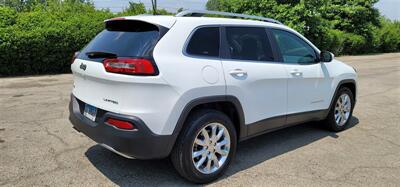 2016 Jeep Cherokee Limited   - Photo 5 - Elgin, IL 60120