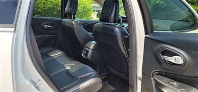 2016 Jeep Cherokee Limited   - Photo 12 - Elgin, IL 60120