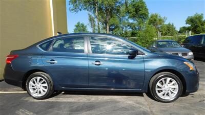 2015 Nissan Sentra SV   - Photo 5 - Elgin, IL 60120