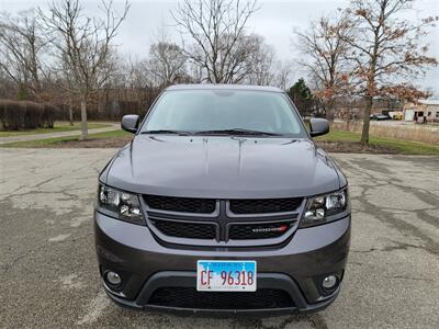 2017 Dodge Journey GT   - Photo 2 - Elgin, IL 60120