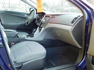 2013 Hyundai Sonata GLS   - Photo 17 - Elgin, IL 60120