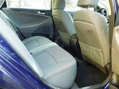 2013 Hyundai Sonata GLS   - Photo 16 - Elgin, IL 60120