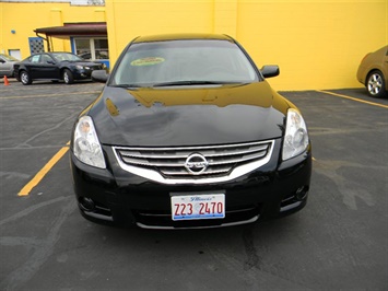 2012 Nissan Altima 2.5 S   - Photo 2 - Elgin, IL 60120