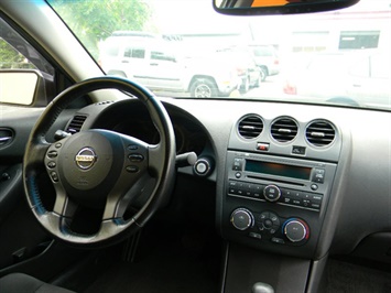 2012 Nissan Altima 2.5 S   - Photo 13 - Elgin, IL 60120