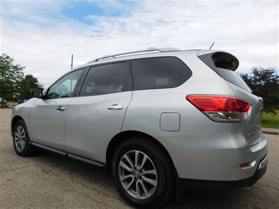 2015 Nissan Pathfinder S V6   - Photo 7 - Elgin, IL 60120