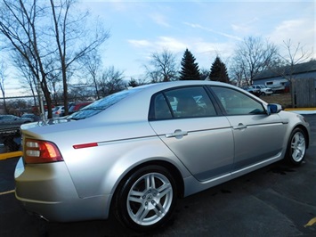 2007 Acura TL w/Navi   - Photo 5 - Elgin, IL 60120