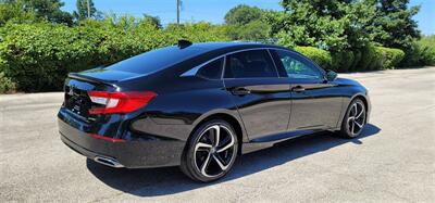 2020 Honda Accord Sport   - Photo 6 - Elgin, IL 60120