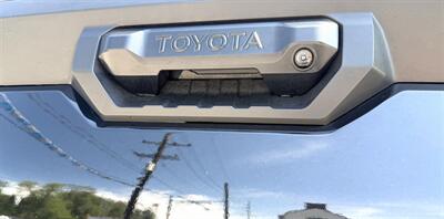 2023 Toyota Tundra SR5 CREWMAX 4X4 - Photo 12 - Finksburg, MD 21048