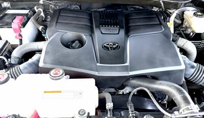 2023 Toyota Tundra SR5 CREWMAX 4X4 - Photo 36 - Finksburg, MD 21048