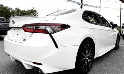 2021 Toyota Camry SE AWD - Photo 3 - Finksburg, MD 21048