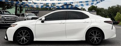 2021 Toyota Camry SE AWD - Photo 7 - Finksburg, MD 21048