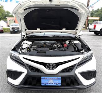 2021 Toyota Camry SE AWD - Photo 30 - Finksburg, MD 21048
