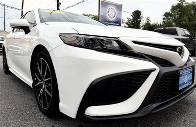 2021 Toyota Camry  SE AWD Sedan